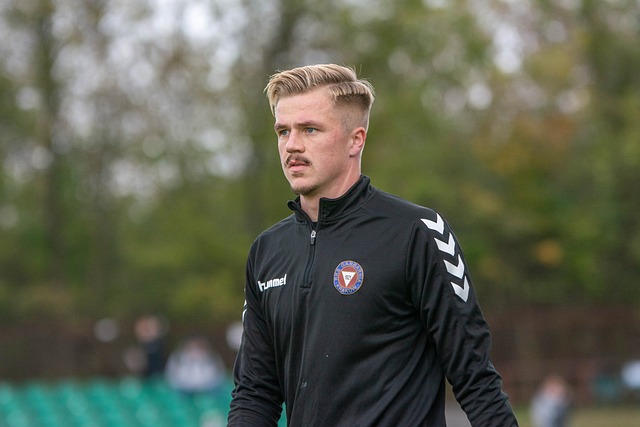 肩负了保护 肩负了保护